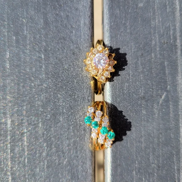 3 Costume Jewelry Rings & Faux Crystal Ring Holder Dish ~ Faux Diamonds! - Picture 14 of 16